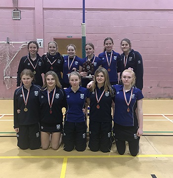 Canford-U16-Netball-National-finalists.jpg