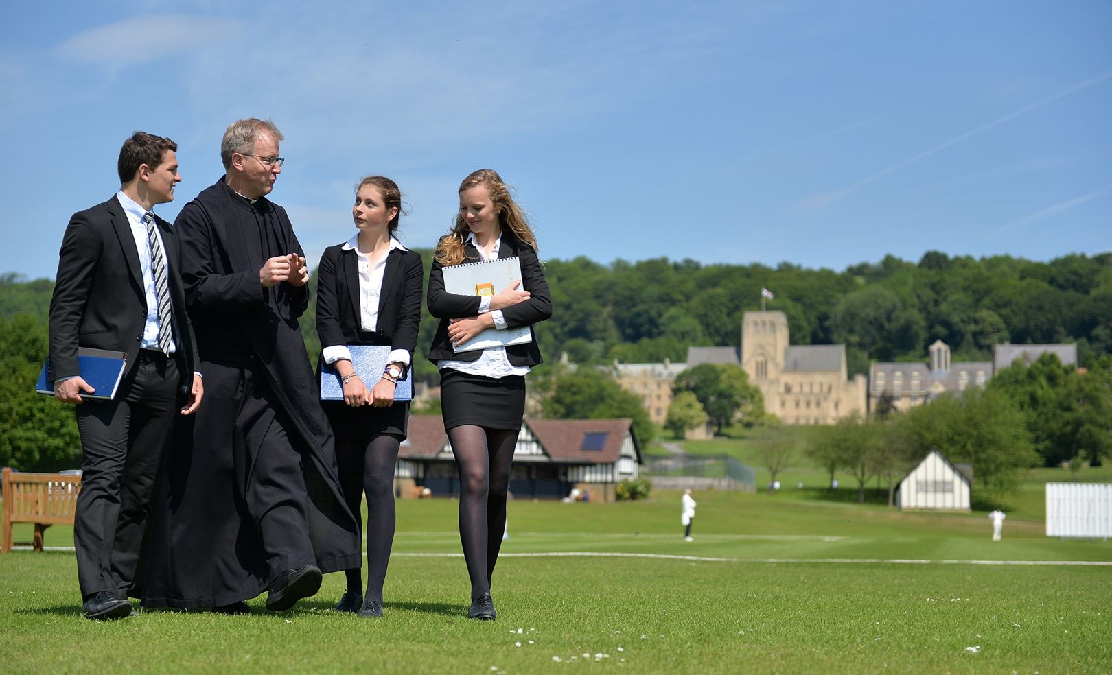 Ampleforth-College-tatler-28sep16-pr_b.jpg